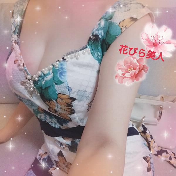 石野 那奈